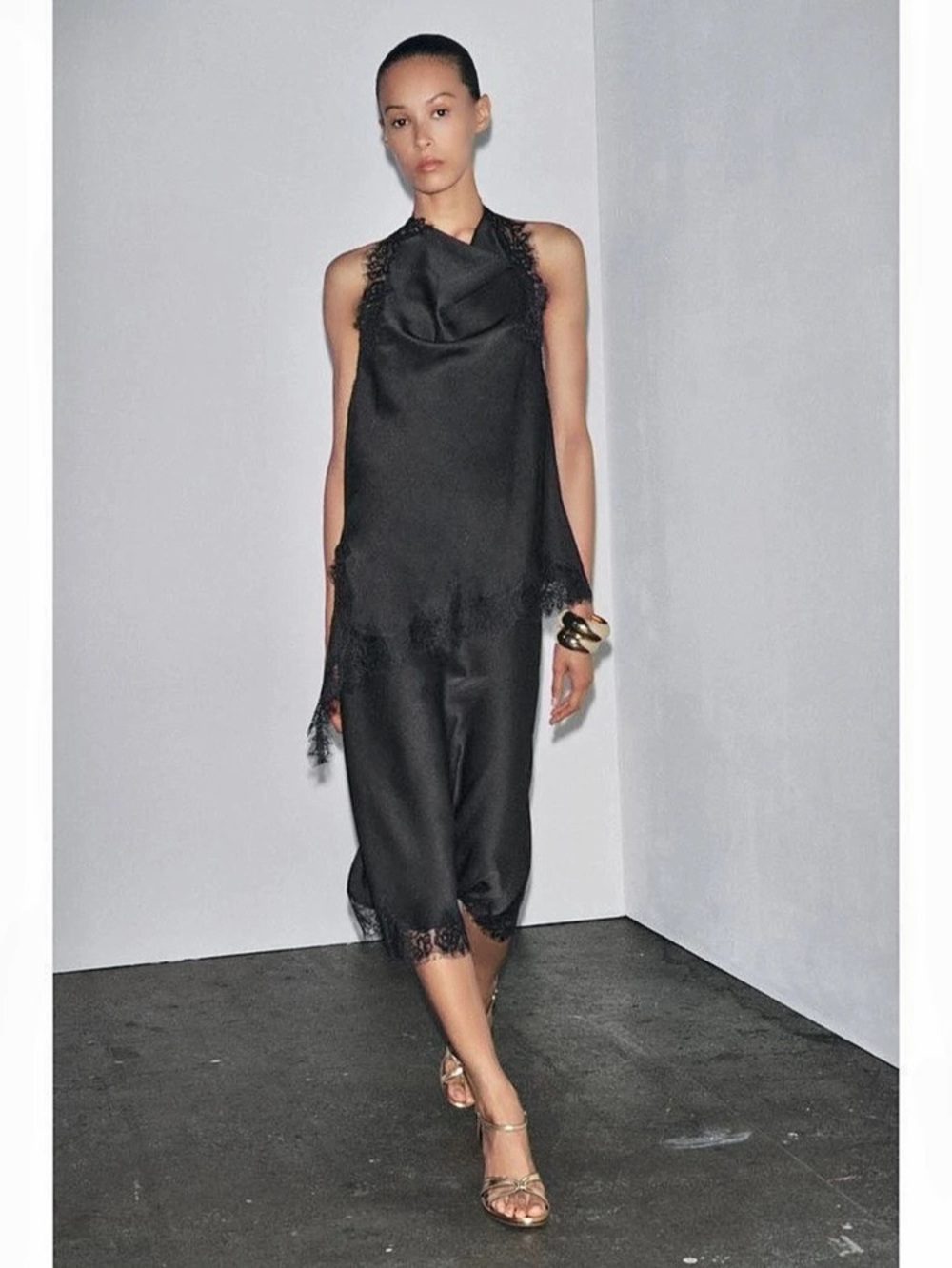 New w/ Tags Zara Black Satin Skirt with Lace size Small